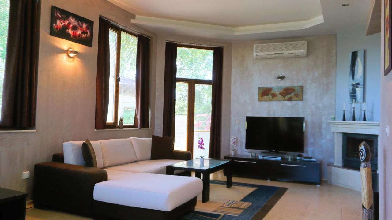 Вила Силва - Villa Silva บุลกาเรโว ภายนอก รูปภาพ