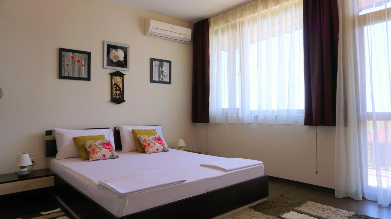 Вила Силва - Villa Silva บุลกาเรโว ภายนอก รูปภาพ